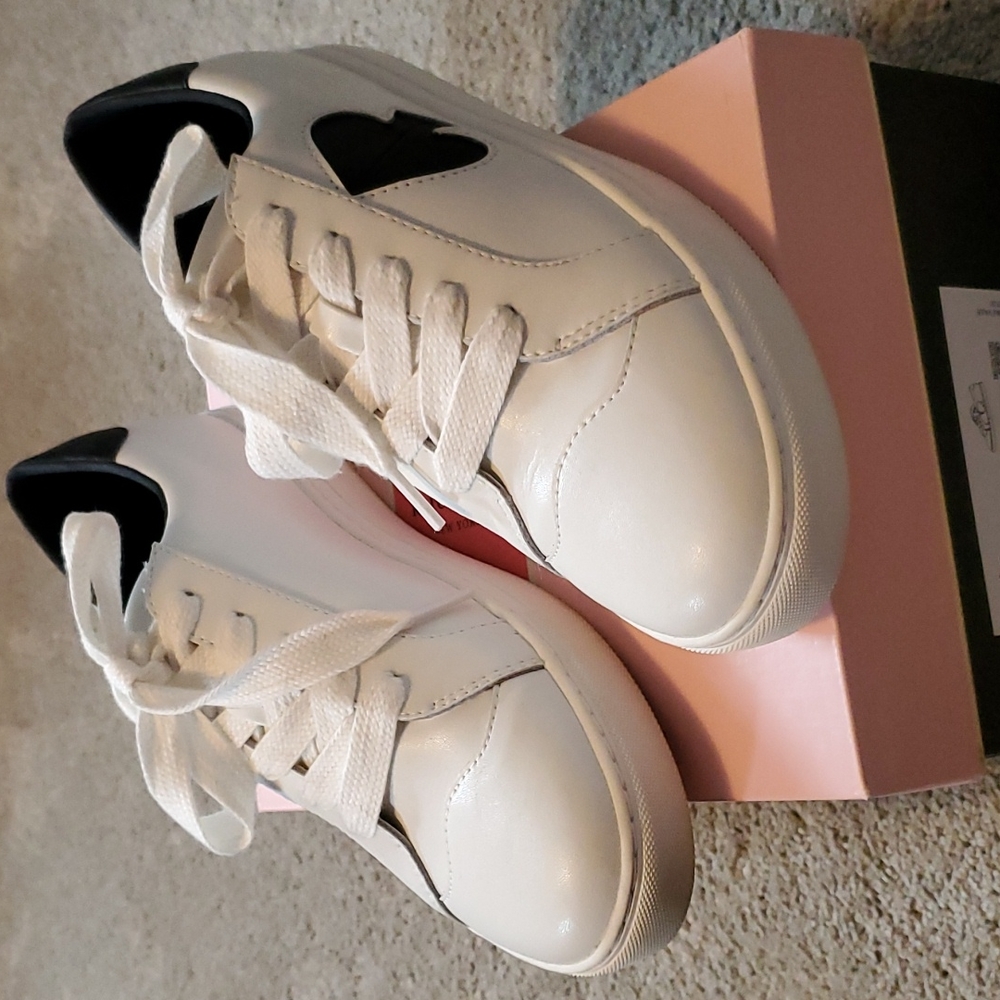 Kate spade tennis shoes